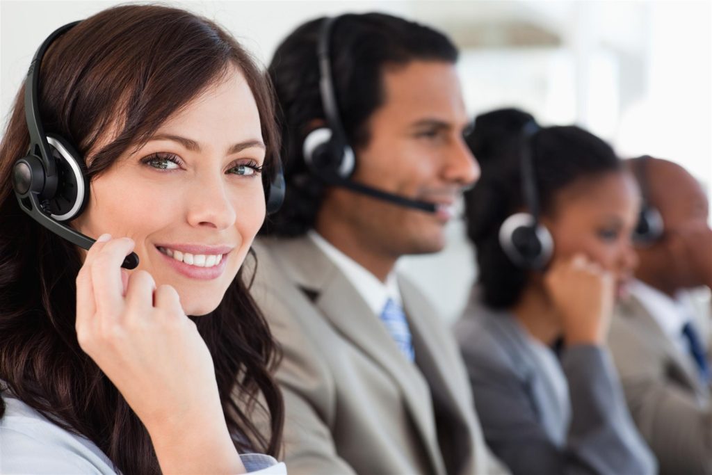 customer service at call center