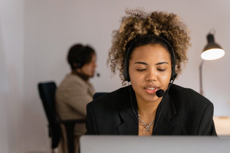 image of a virtual receptionist working with a real estate answering service